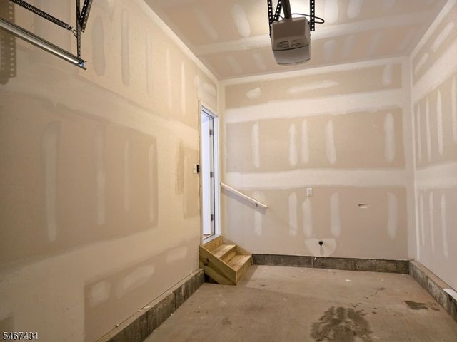 86 Sowers Dr, Mount Olive Twp., NJ 07840