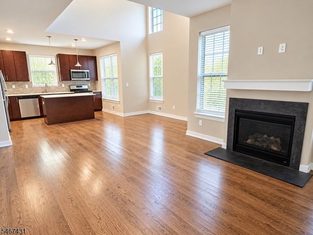 86 Sowers Dr, Mount Olive Twp., NJ 07840