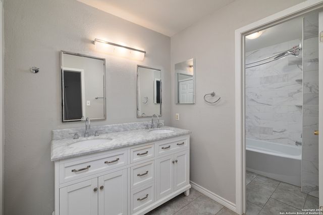 8408 Echo Creek, San Antonio, TX 78240