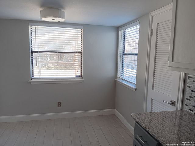 8408 Echo Creek, San Antonio, TX 78240