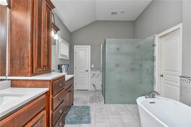 15941 W 163rd Terrace, Olathe, KS 66062