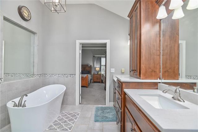 15941 W 163rd Terrace, Olathe, KS 66062