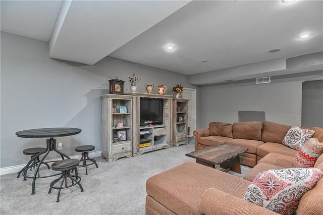 15941 W 163rd Terrace, Olathe, KS 66062