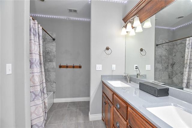 15941 W 163rd Terrace, Olathe, KS 66062