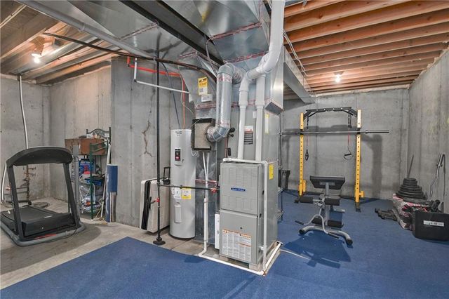 15941 W 163rd Terrace, Olathe, KS 66062