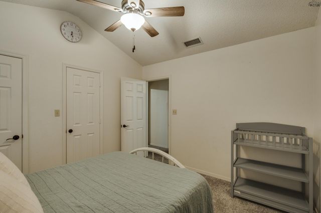 4832 ROYAL OAK STREET, Wichita Falls, TX 76308