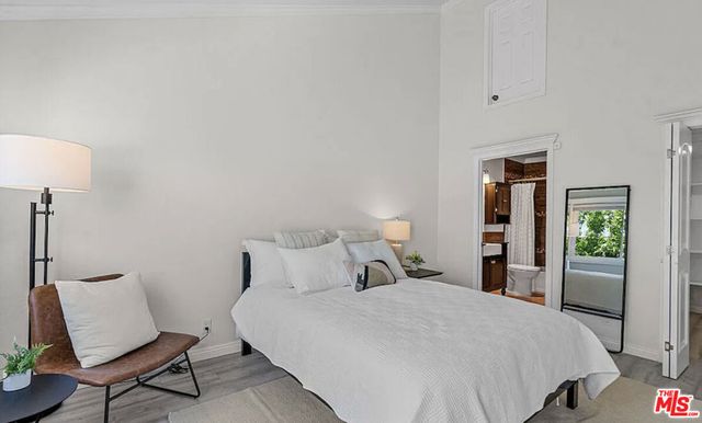 11930 Avon Way 207, Los Angeles, CA 90066