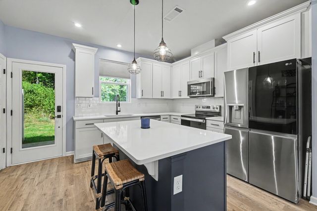 1233 Hope Village Way, Hermitage, TN 37076