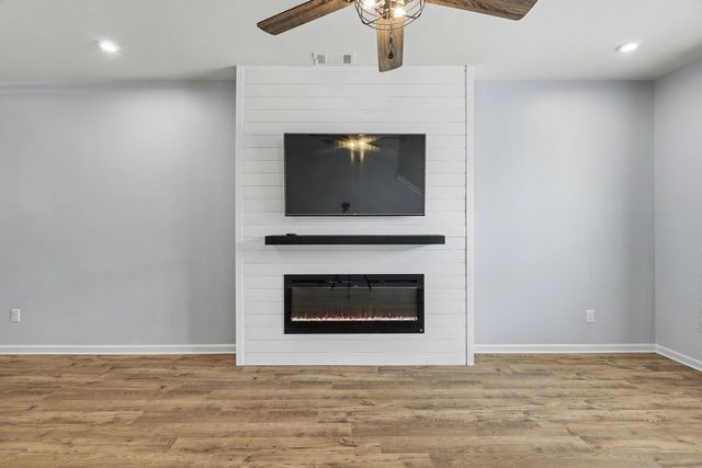 1233 Hope Village Way, Hermitage, TN 37076