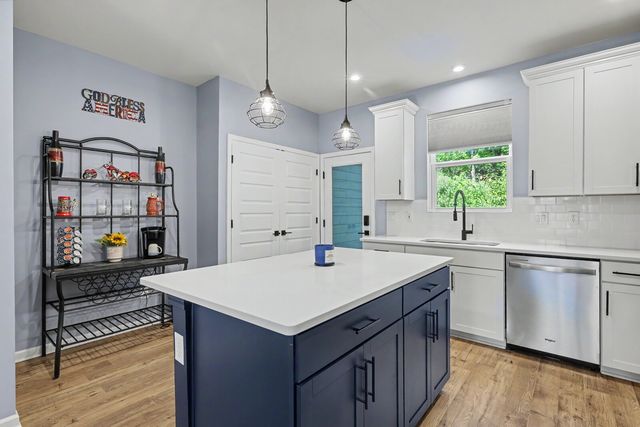 1233 Hope Village Way, Hermitage, TN 37076