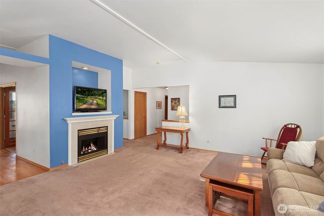 24321 119th Avenue SE, Kent, WA 98030
