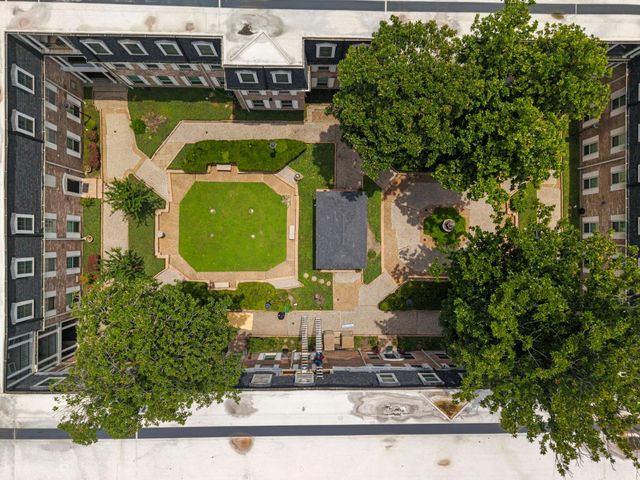 351 N Post Oak Lane 601, Houston, TX 77024