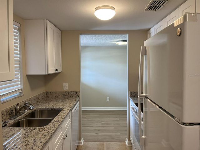 5521 BAY BOULEVARD 103, Port Richey, FL 34668