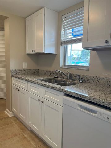 5521 BAY BOULEVARD 103, Port Richey, FL 34668