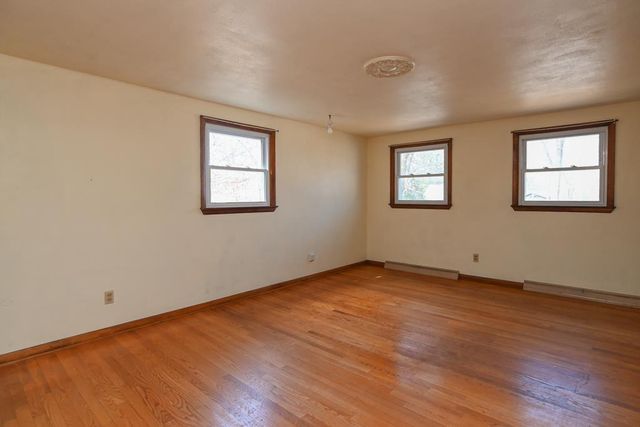 1321 WIESNER STREET, Green Bay, WI 54304