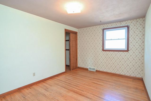 1321 WIESNER STREET, Green Bay, WI 54304