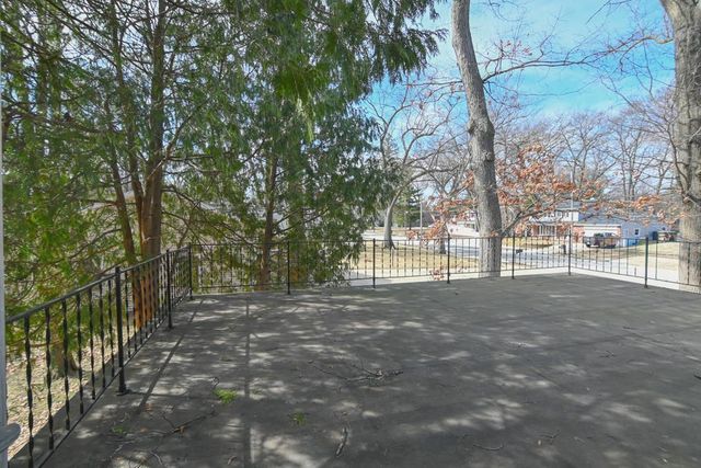 1321 WIESNER STREET, Green Bay, WI 54304