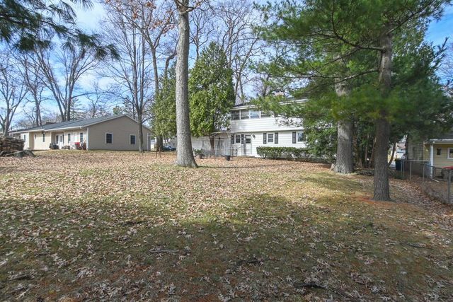 1321 WIESNER STREET, Green Bay, WI 54304