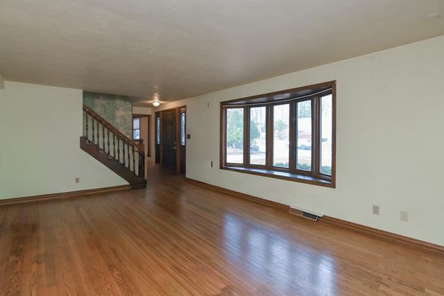 1321 WIESNER STREET, Green Bay, WI 54304