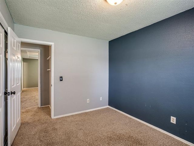 10425 Dover Drive, Yukon, OK 73099