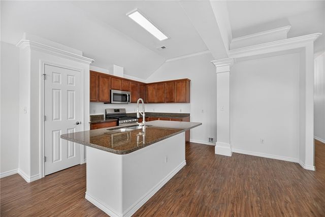 3913 Las Bahias Dr, Corpus Christi, TX 78414