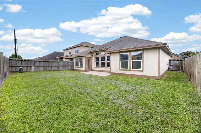 3913 Las Bahias Dr, Corpus Christi, TX 78414