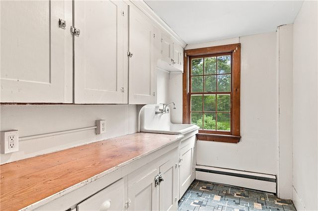 225 Iron Mine Hill Road, North Smithfield, RI 02896
