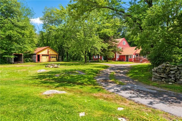 225 Iron Mine Hill Road, North Smithfield, RI 02896