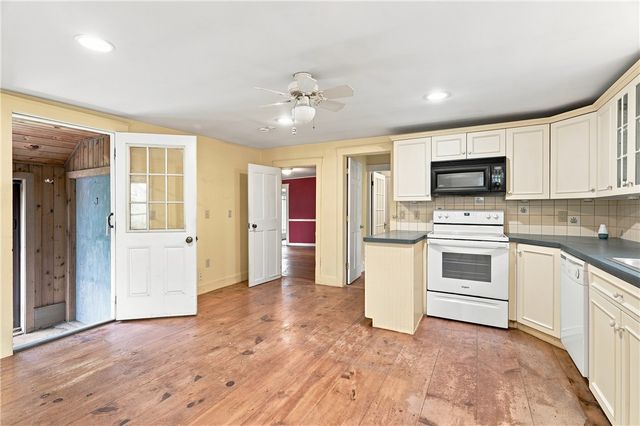 225 Iron Mine Hill Road, North Smithfield, RI 02896