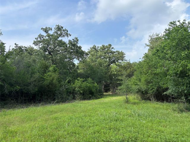 4001 Counsil Lane, Brenham, TX 77833