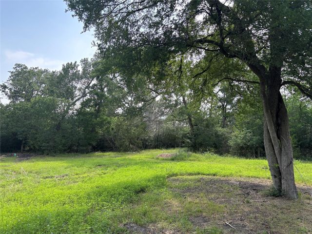 4001 Counsil Lane, Brenham, TX 77833