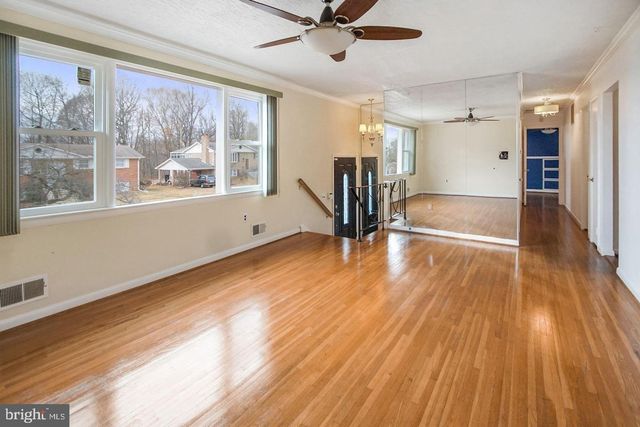 12826 GLYNIS RD, Clinton, MD 20735