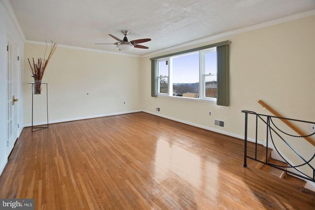 12826 GLYNIS RD, Clinton, MD 20735