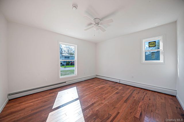 38 Hopes Avenue, Holtsville, NY 11742