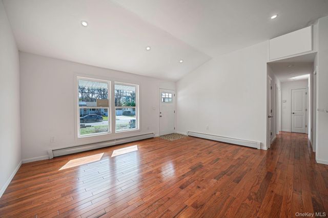 38 Hopes Avenue, Holtsville, NY 11742