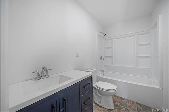 38 Hopes Avenue, Holtsville, NY 11742