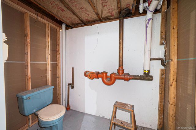 38 Hopes Avenue, Holtsville, NY 11742