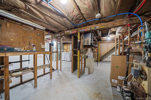 38 Hopes Avenue, Holtsville, NY 11742