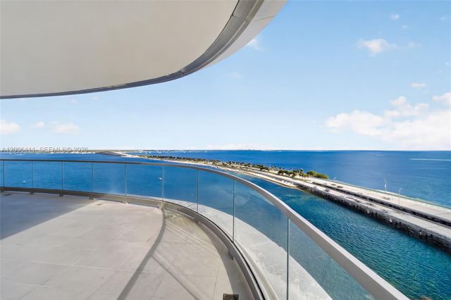 175 SE 25th Road 1202, Miami, FL 33129