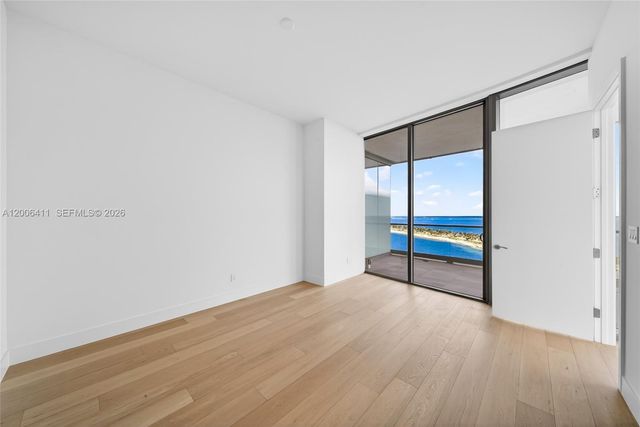 175 SE 25th Road 1202, Miami, FL 33129