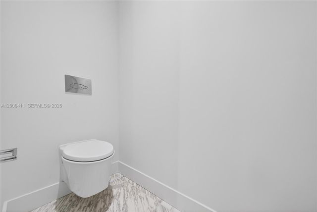 175 SE 25th Road 1202, Miami, FL 33129