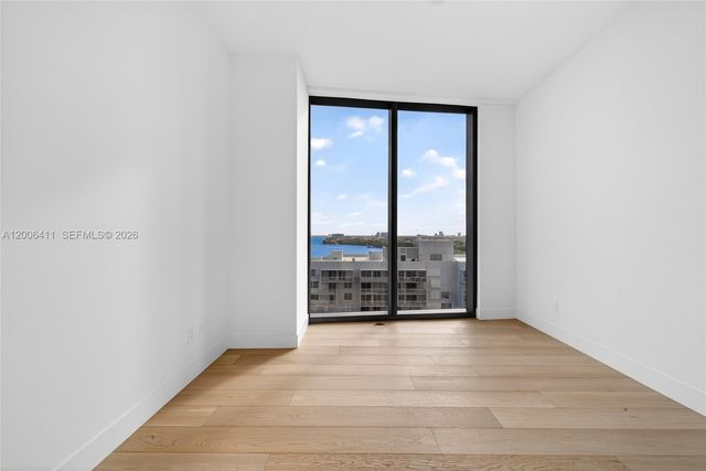 175 SE 25th Road 1202, Miami, FL 33129