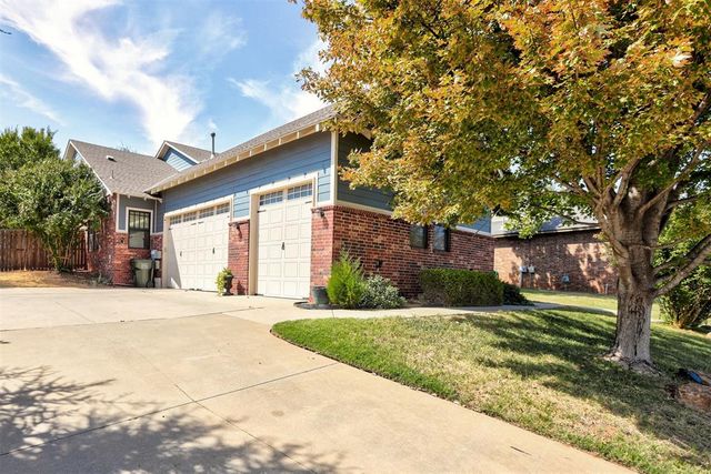 717 Falling Sky Drive, Edmond, OK 73034