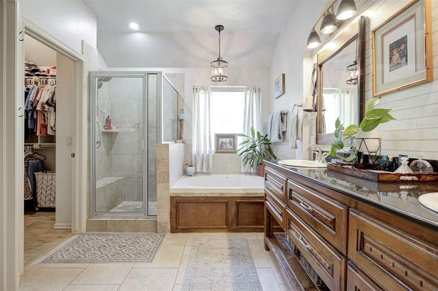717 Falling Sky Drive, Edmond, OK 73034