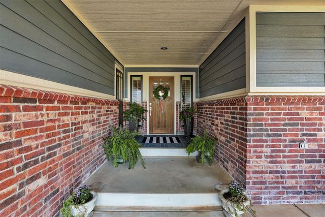 717 Falling Sky Drive, Edmond, OK 73034