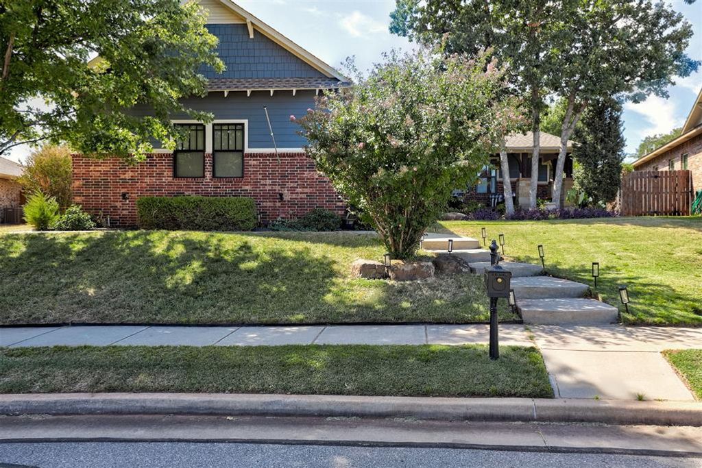 717 Falling Sky Drive, Edmond, OK 73034