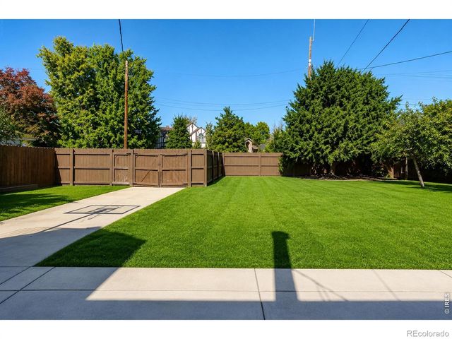 3015 E Mississippi Avenue, Denver, CO 80210