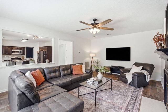 2841 Sandersville Road, Lexington, KY 40511