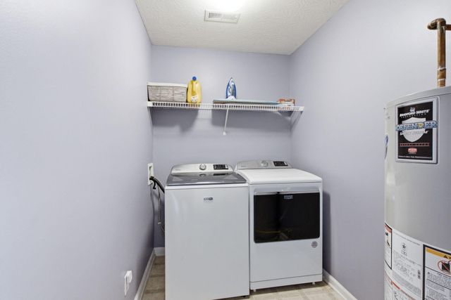2841 Sandersville Road, Lexington, KY 40511