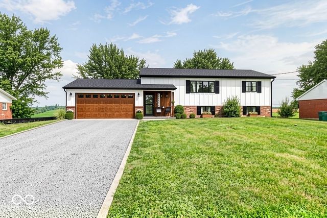 2616 E County Road 900 N, Pittsboro, IN 46167